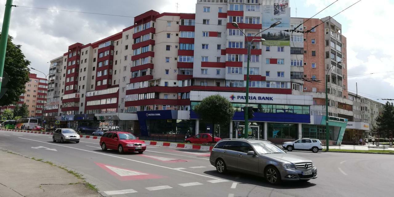 Ama Apartment Mountain View & Parking Brasov Ngoại thất bức ảnh
